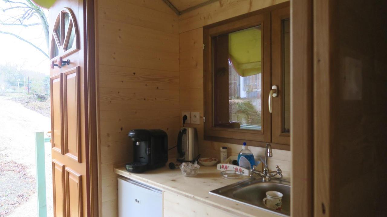 Une Bouteille Au Canal Dieupentale Екстериор снимка